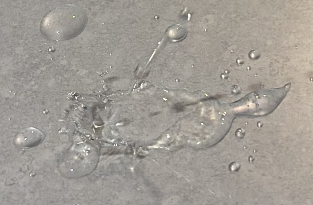 水光ピーリングを実現するOEM開発の試作バルク